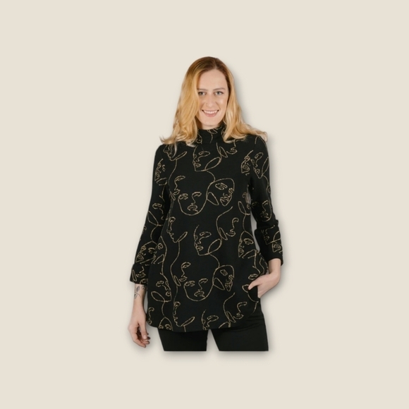 Shannon Passero Contemporary Line Art Pullover Sweater, Size  Medium - Picture 1 of 5